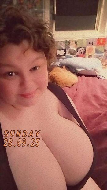 Full leaked Snaphappyadventurer private onlyfans photo