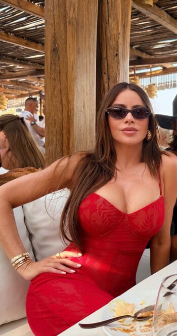 Full leaked Sofia vergara private onlyfans photo