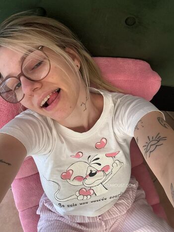 Full leaked Sop h stardust private onlyfans photo