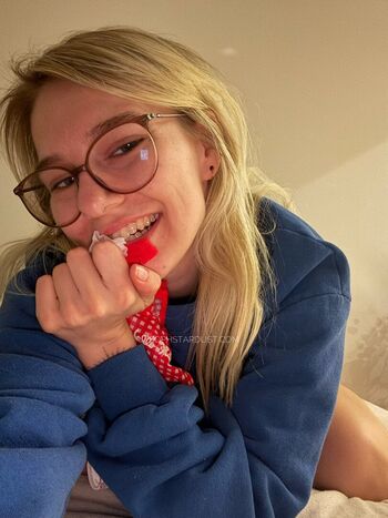 Full leaked Sop h stardust private onlyfans photo