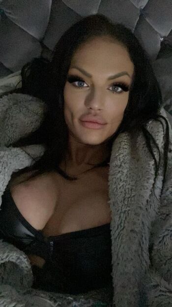 Sophia Lee