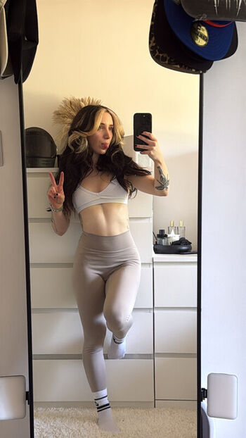 Full leaked Sophie burrell private onlyfans photo