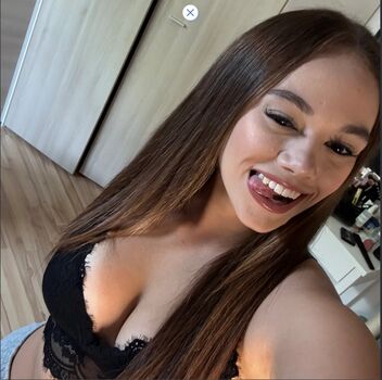 _.sophie05._
