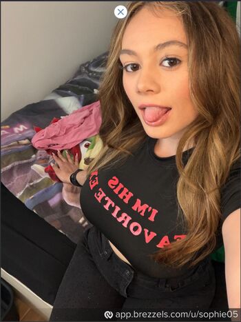 Full leaked Sophie private onlyfans photo
