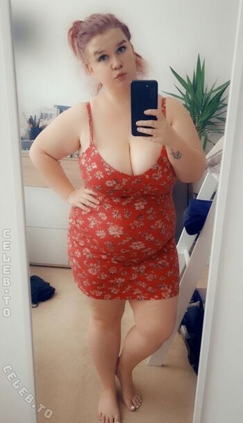 Full leaked Sophieschmande private onlyfans photo