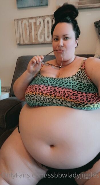 ssbbwladyjiggles