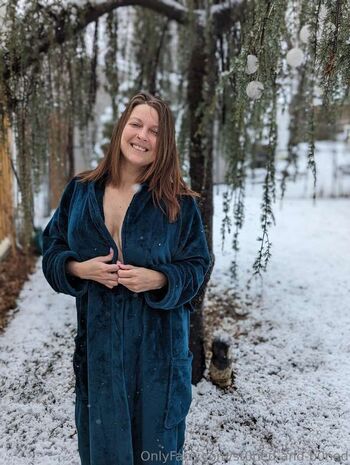 Full leaked Stned and bned private onlyfans photo