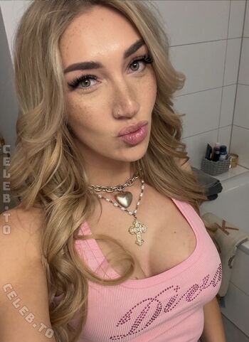 🔥 Starletnova  page leaked private photo uncensored full
