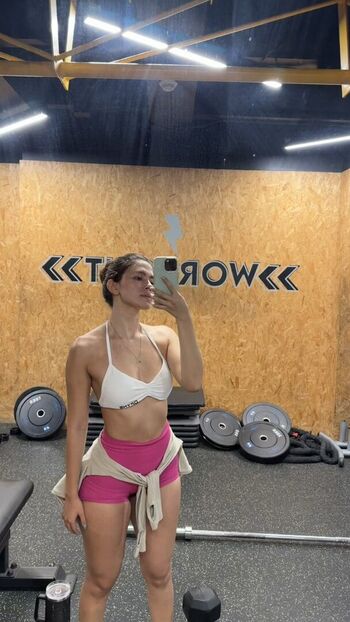 Full leaked Stefanycamach private onlyfans photo