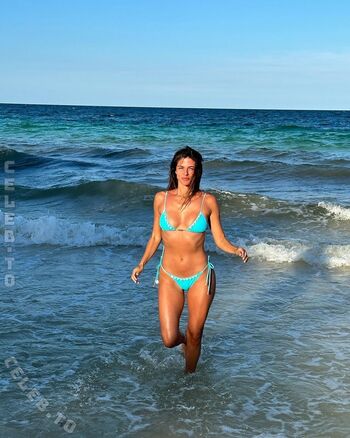 Stephanie Cayo