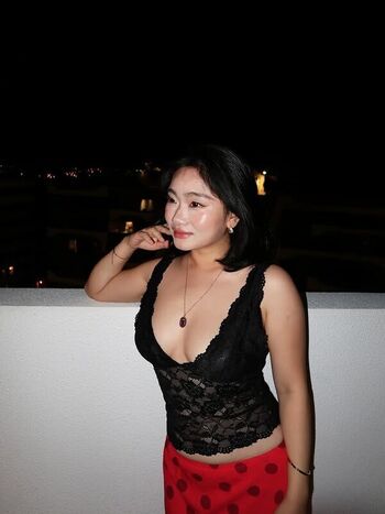 strawbeary_th