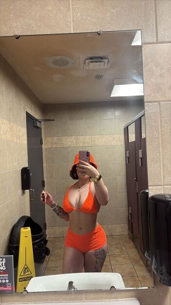 sumgirlval