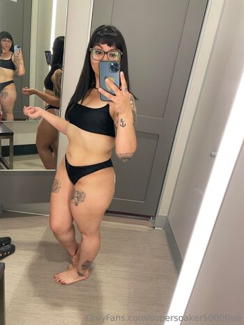 Full leaked Supersoakerfree private onlyfans photo