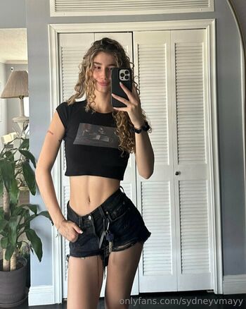 SydneyvMay