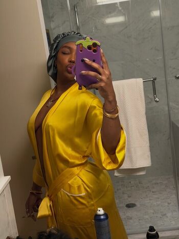 Full leaked Sza private onlyfans photo