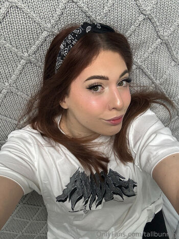Full leaked Tallbunnyy  page private onlyfans photo