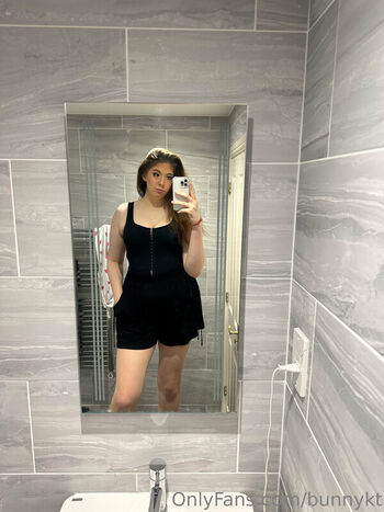 Full leaked Tallbunnyy  page private onlyfans photo
