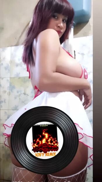 Tania Bernal