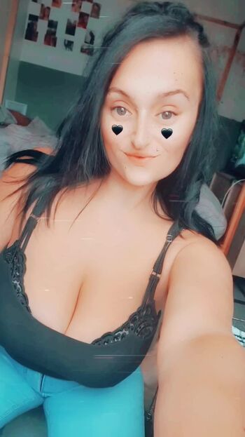 Tara Jayne Williams