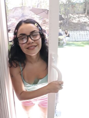 Full leaked Tara yummy page private onlyfans photo