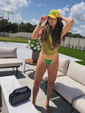 Tay Conti