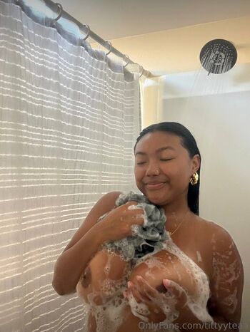 Full leaked Teadahsavy private onlyfans photo