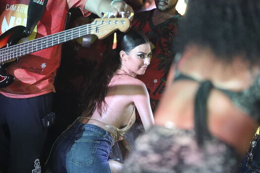 Thaila Ayala