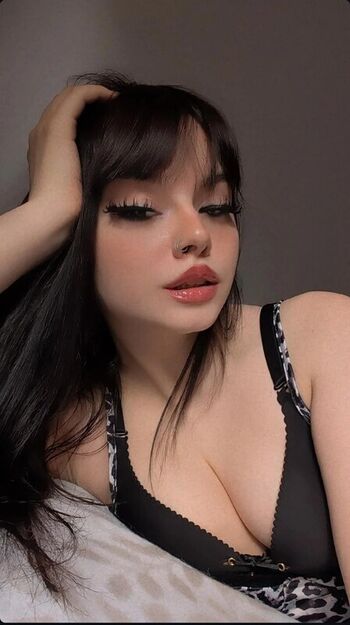 Full leaked Theakaleina private onlyfans photo