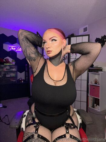 Full leaked Thelilithjane private onlyfans photo