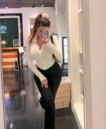 Full leaked Theonlyone private onlyfans photo