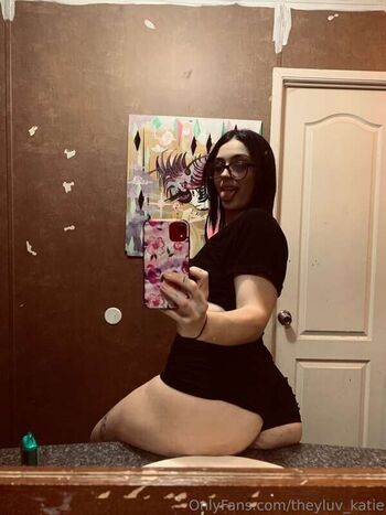 Full leaked Theyluv katie private onlyfans photo