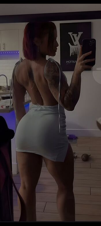 Full leaked Thisislea private onlyfans photo
