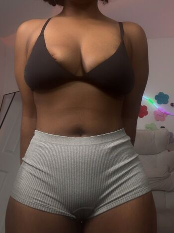 Full leaked Thtguhrld private onlyfans photo
