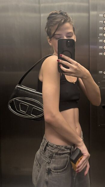 Full leaked Tiredstarlet private onlyfans photo