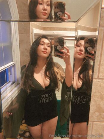 Full leaked Tomiebabydoll private onlyfans photo