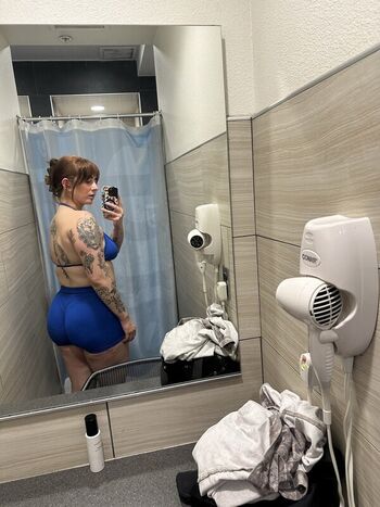 Full leaked Tooturnthailey private onlyfans photo
