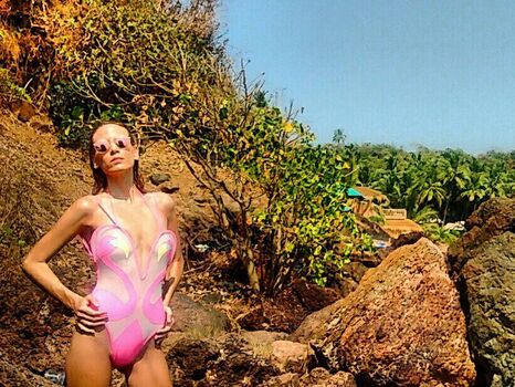 Full leaked Tova golan private onlyfans photo