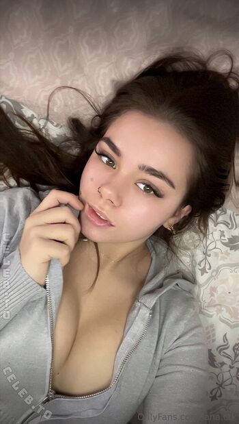 Full leaked Trixxybae private onlyfans photo