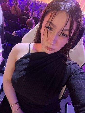 Full leaked Troubleinc private onlyfans photo