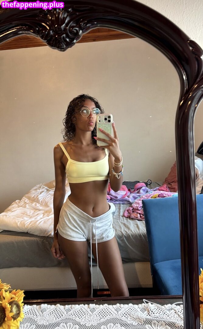 https: / ttahlula Foto OnlyFans Nuda #95