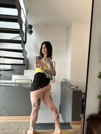 Full leaked Tweetylau private onlyfans photo