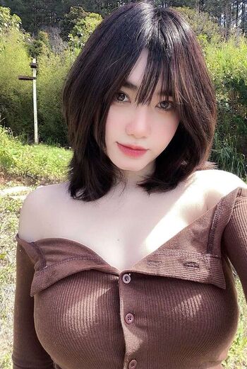 Full leaked Ununneee private onlyfans photo