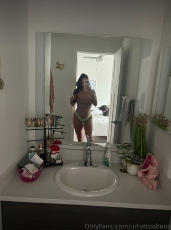 Full leaked Urtattoobooo private onlyfans photo