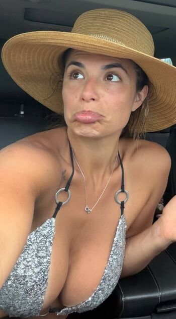 Full leaked Valentina blason private onlyfans photo