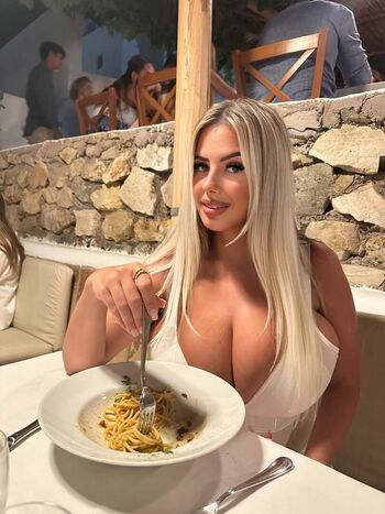 🔥 Valentina di rocco  page leaked private photo uncensored full