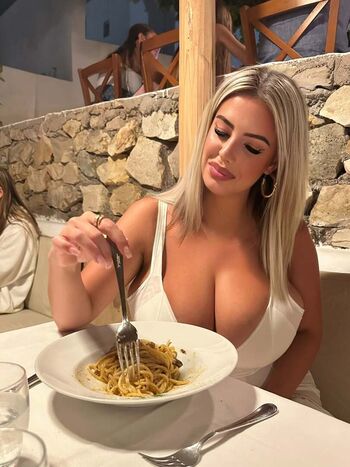 🔥 Valentina di rocco  page leaked private photo uncensored full