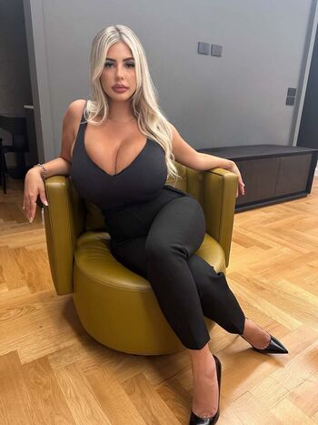 🔥 Valentina di rocco  page leaked private photo uncensored full