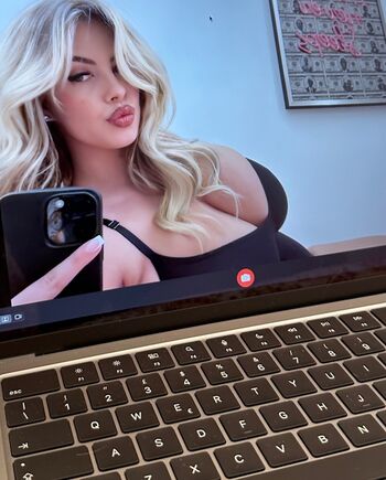 🔥 Valentina di rocco  page leaked private photo uncensored full