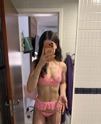 Full leaked Valentinasz private onlyfans photo