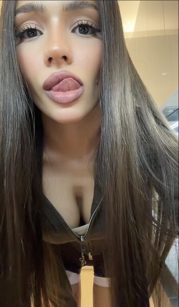 🔥 Valya karnaval leaked private photo uncensored full